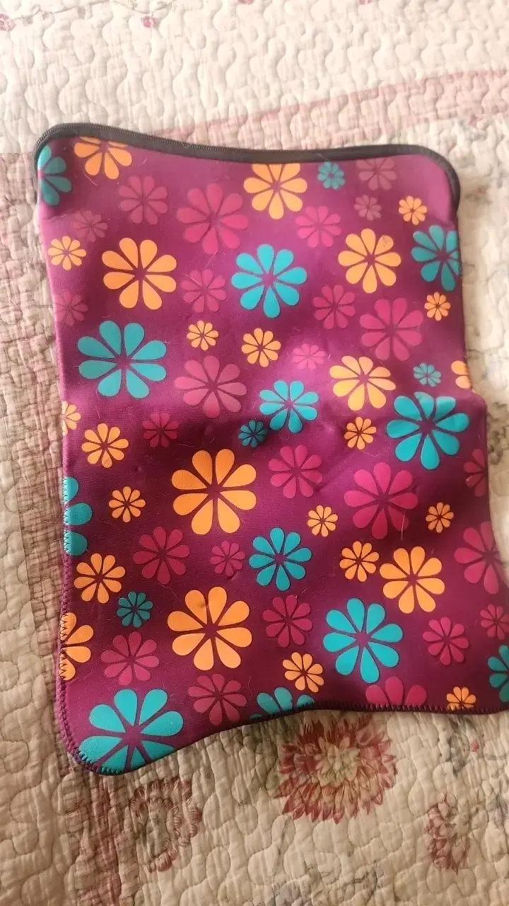 Funda para tablet con diseño floral colorida - 1