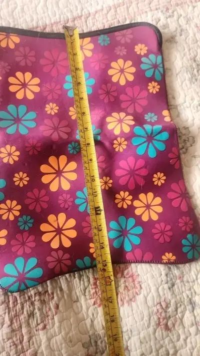 Funda para tablet con diseño floral colorida - miniatura 2