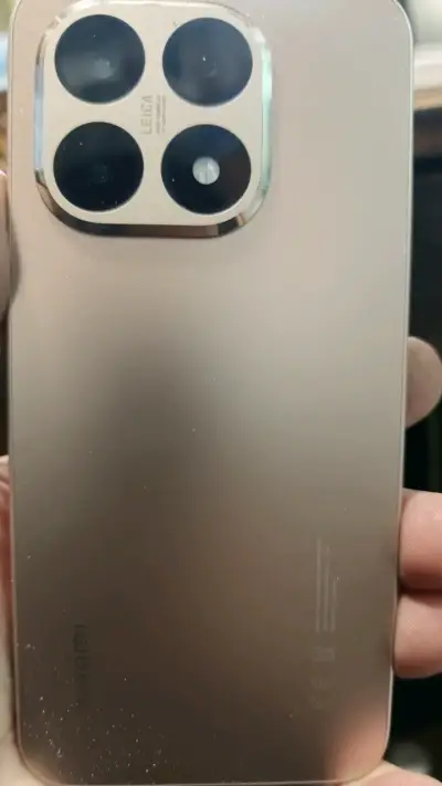 Smartphone Xiaomi 15T con cámara Leica - miniatura 2