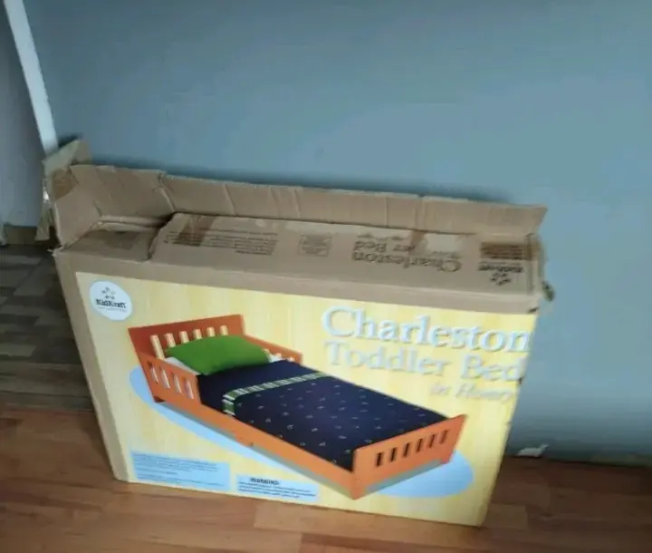 Cama montesori . Ambos productos por $80000. - 2