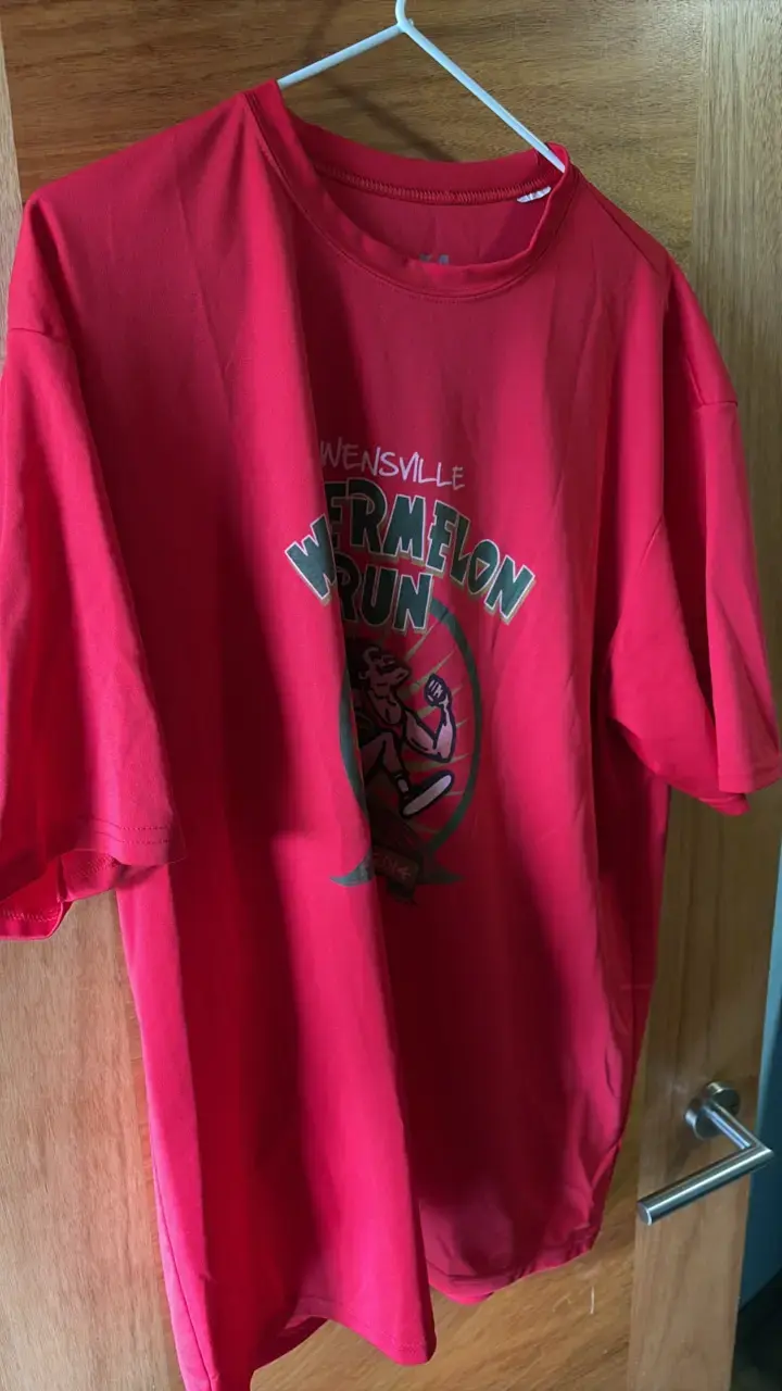 Polera roja Owensville Watermelon Run - 1