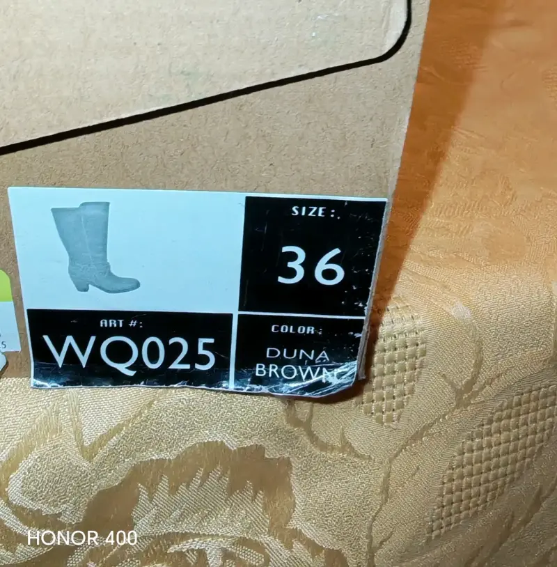 Botas de cuero marrón con tacón alto - 2