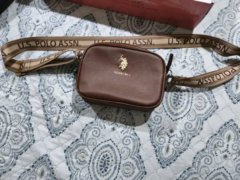 Cartera cruzada U.S. Polo Assn. marrón elegante - 3