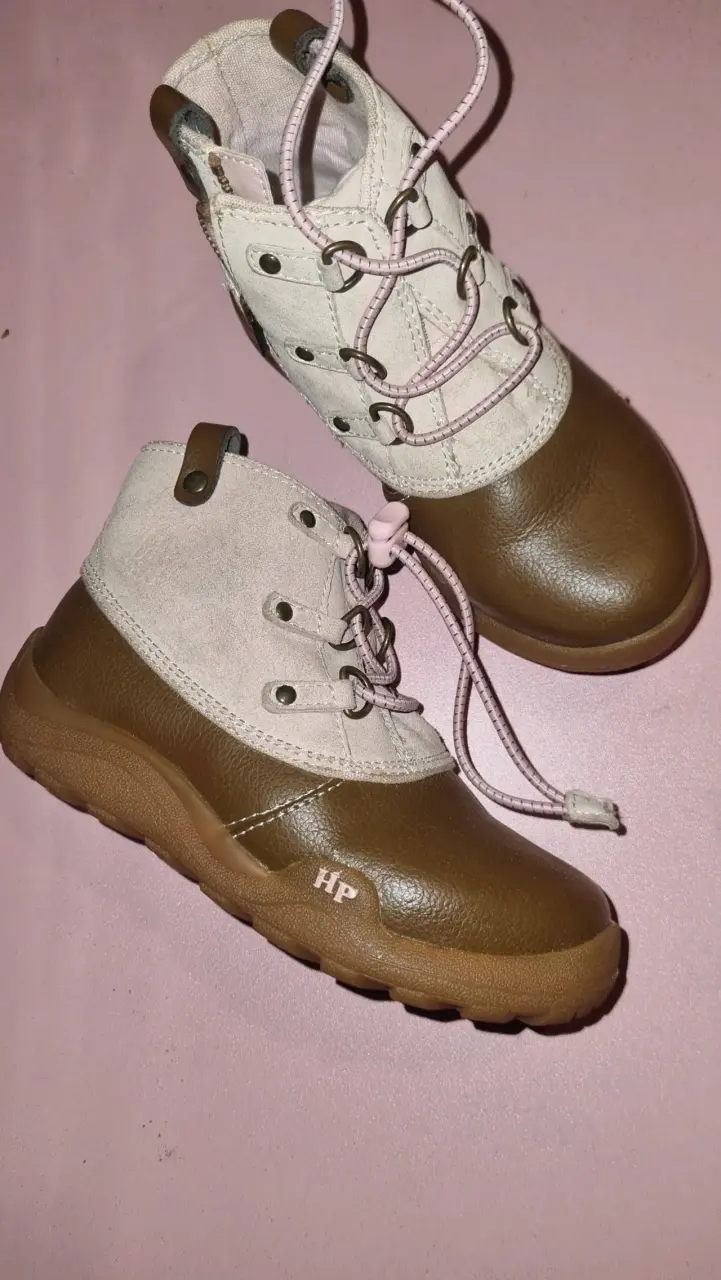 Botines infantiles de cuero marrón y beige - 1