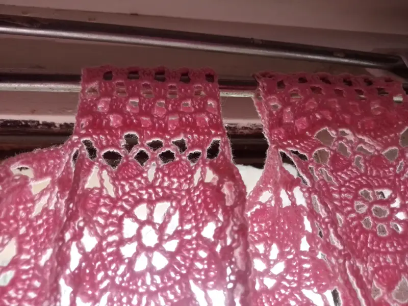 Cortinas de crochet rosadas decorativas - 5