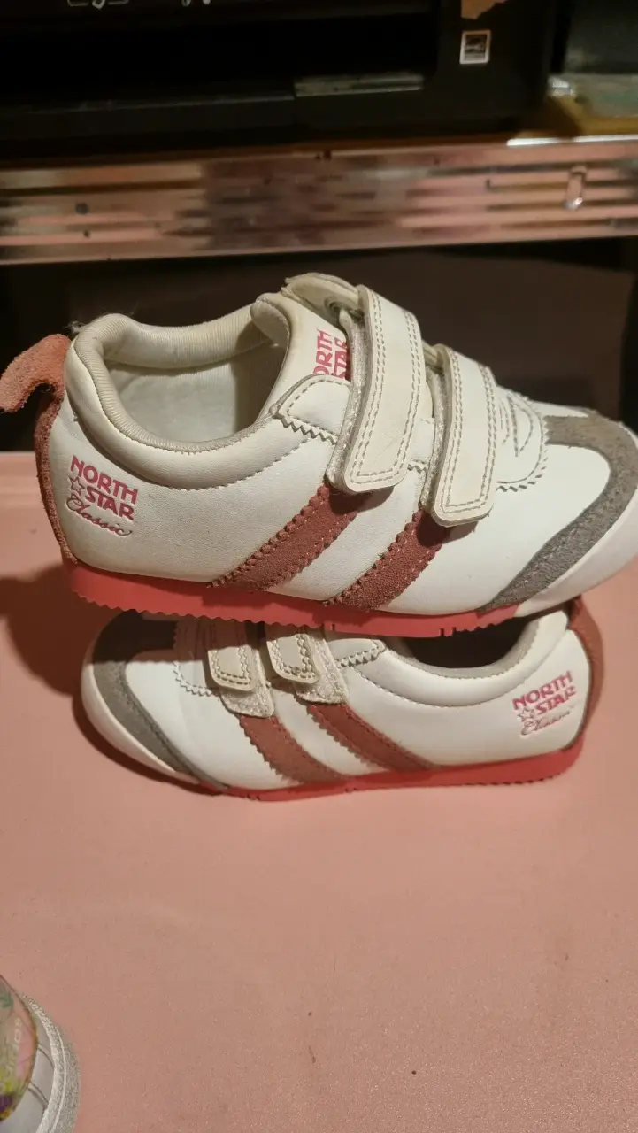 Zapatillas deportivas North Star blancas y rosadas