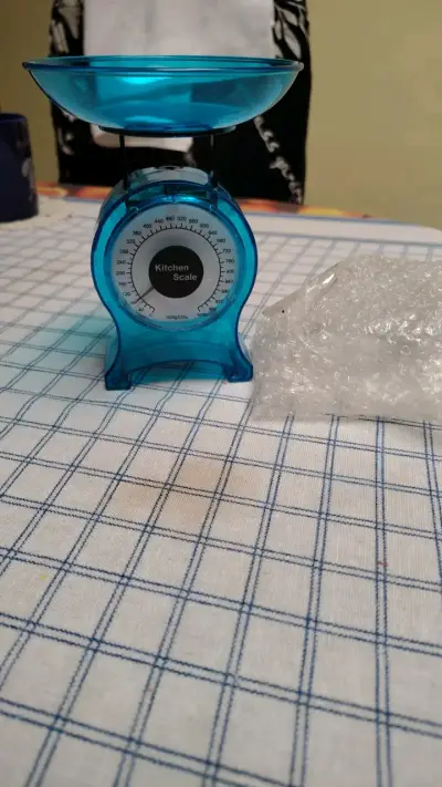 Balanza de cocina mecánica azul - miniatura 1