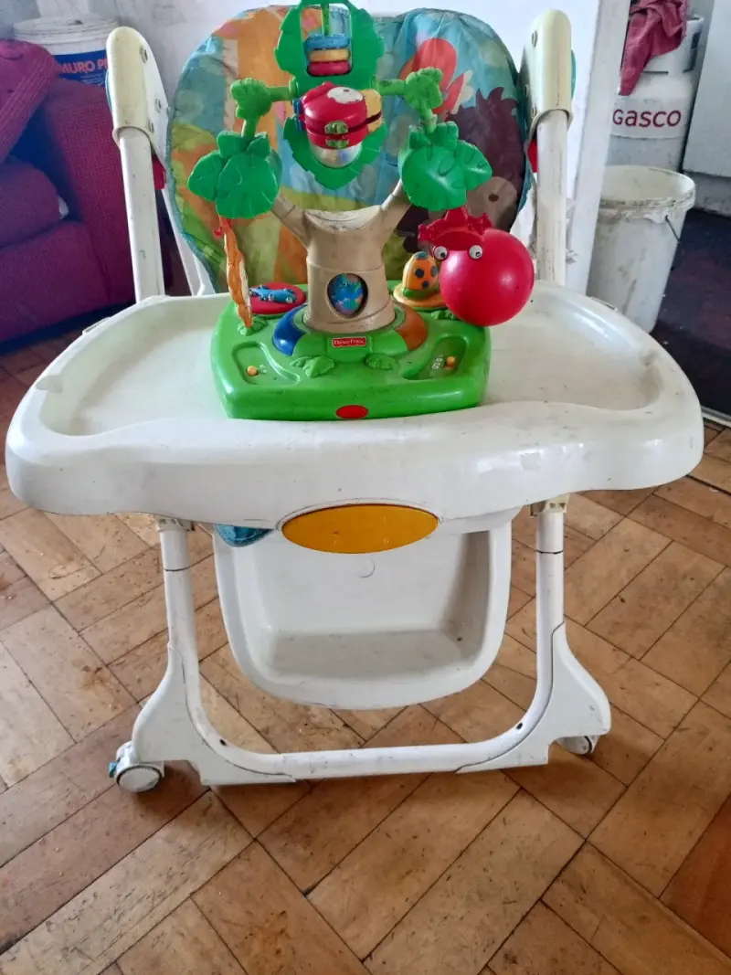 Silla de comer para bebé con juguete interactivo - 1