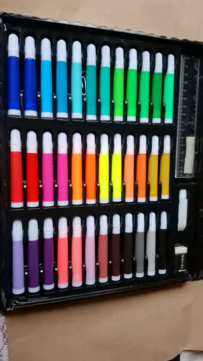 Set de arte 150 piezas para niños - miniatura 3