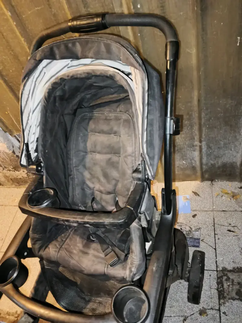 Coche de bebé doble - 1