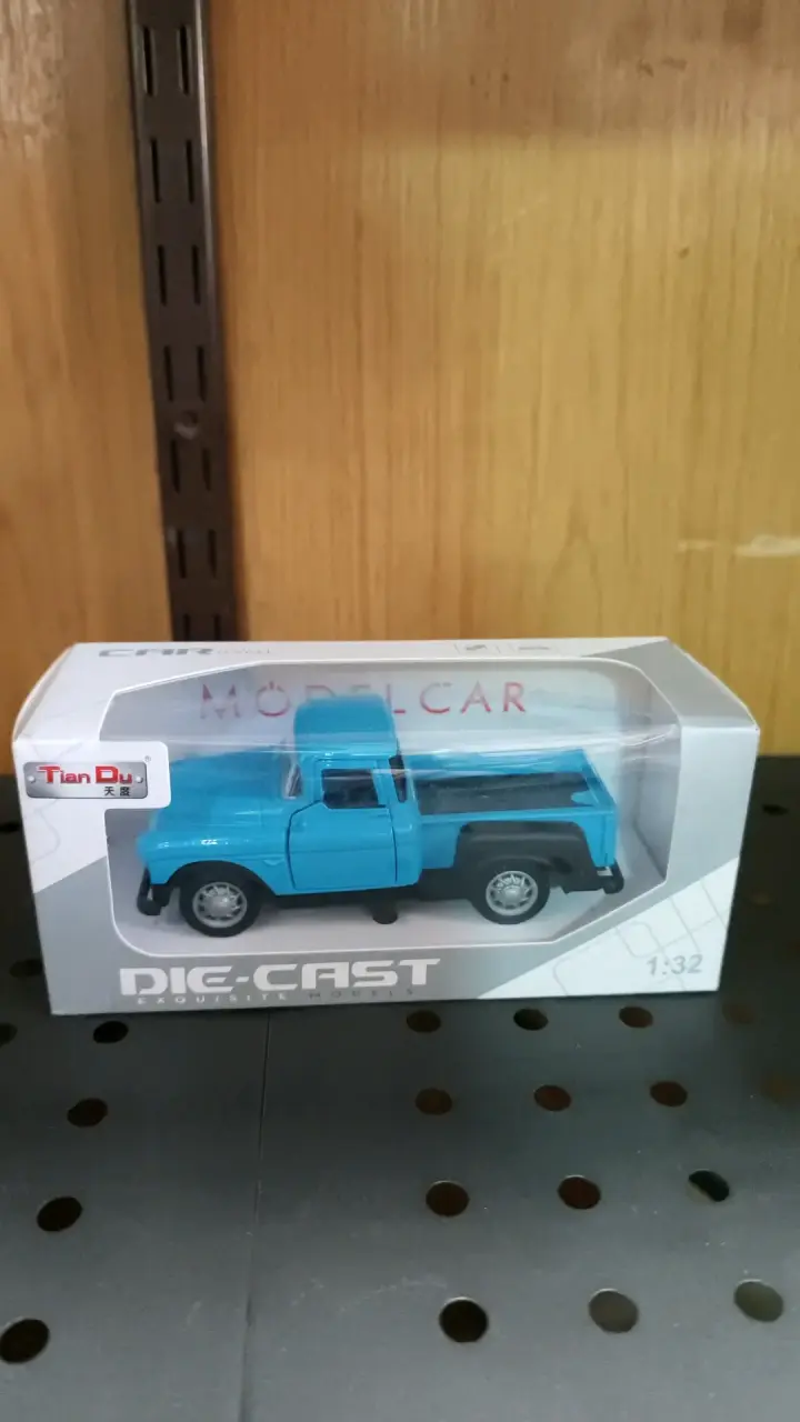 Camioneta de juguete azul Die-Cast 1:32