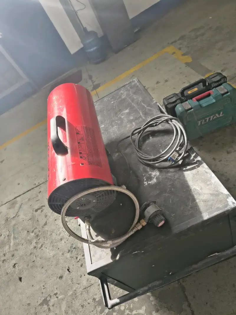 Calefactor industrial a gas Kösner rojo - 2