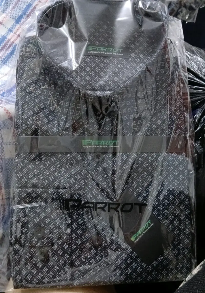Camisas de vestir Parrot para hombre tallas M y L - 3