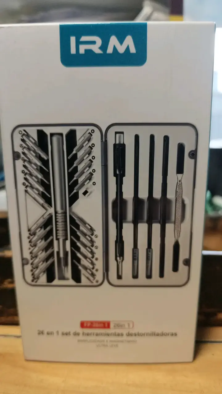 Set de herramientas destornilladoras 26 en 1 IRM