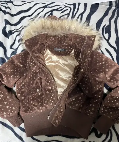 Chaqueta de invierno Rocawear con capucha de piel - miniatura 4
