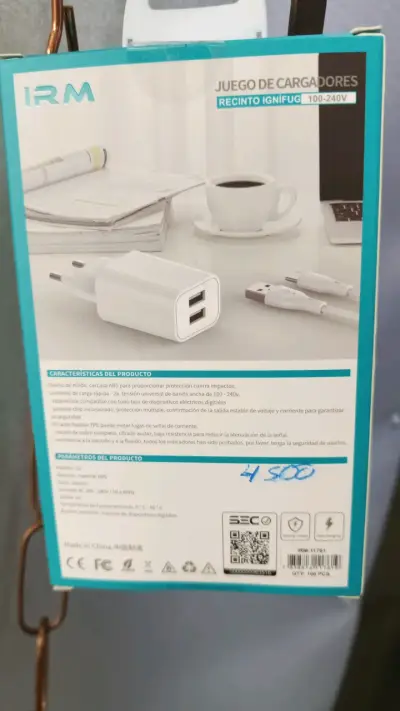 Cargador rápido IRM USBX2 con enchufe EU - miniatura 2