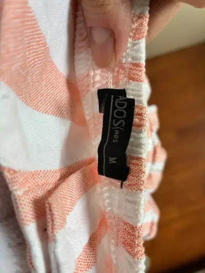 Vestido a rayas rosado y blanco para mujer - miniatura 3
