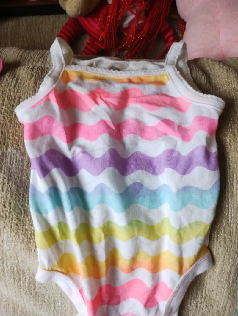 Body de bebé con estampado de ondas multicolor