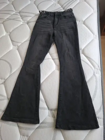Pantalones acampanados marrones de mujer - miniatura 4