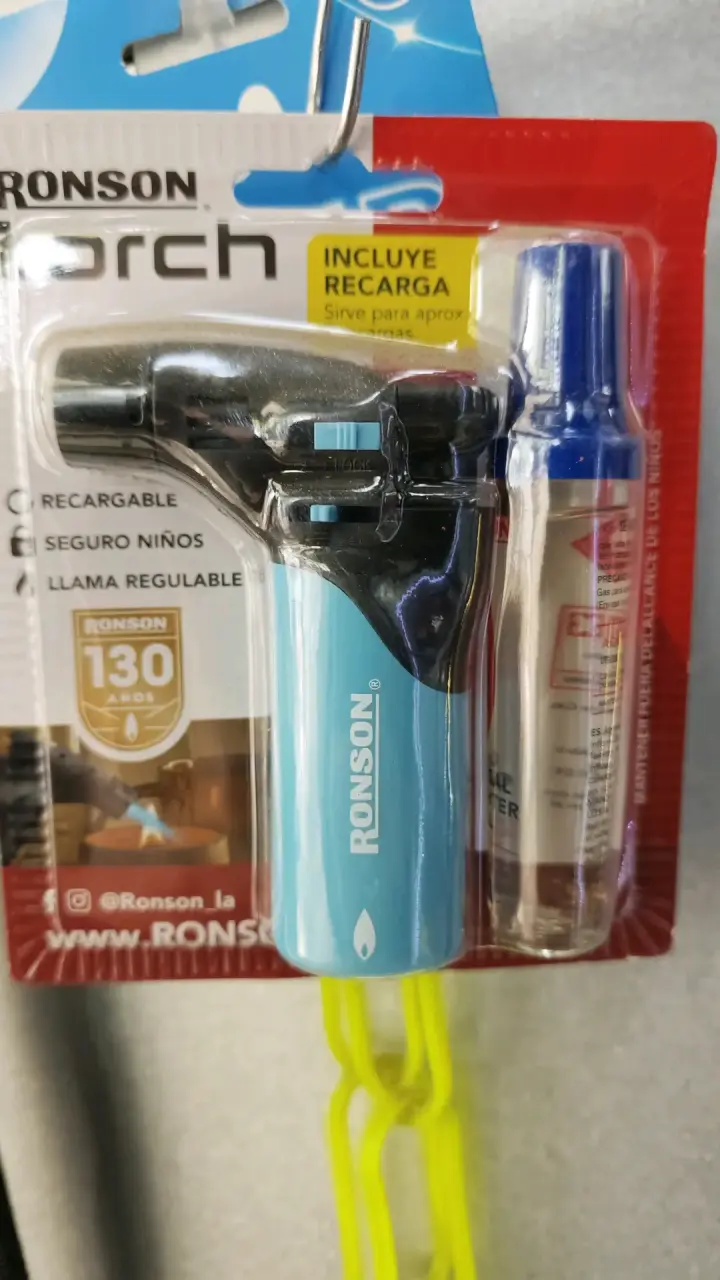 Soplete Ronson recargable con llama regulable