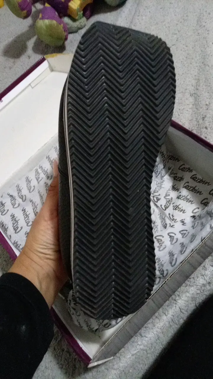 Zapatillas negras de plataforma estilo casual - 2