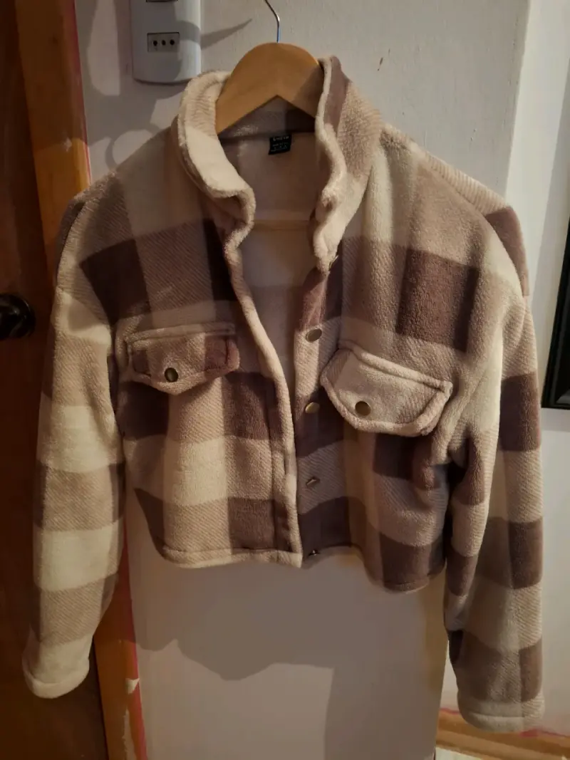 Chaqueta de lana a cuadros beige y marrón