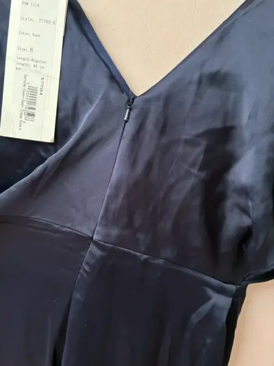Vestido nuevo de fiesta - miniatura 4