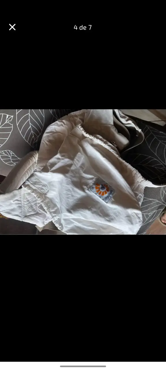 Mochila portabebé Ergobaby beige en buen estado - 4