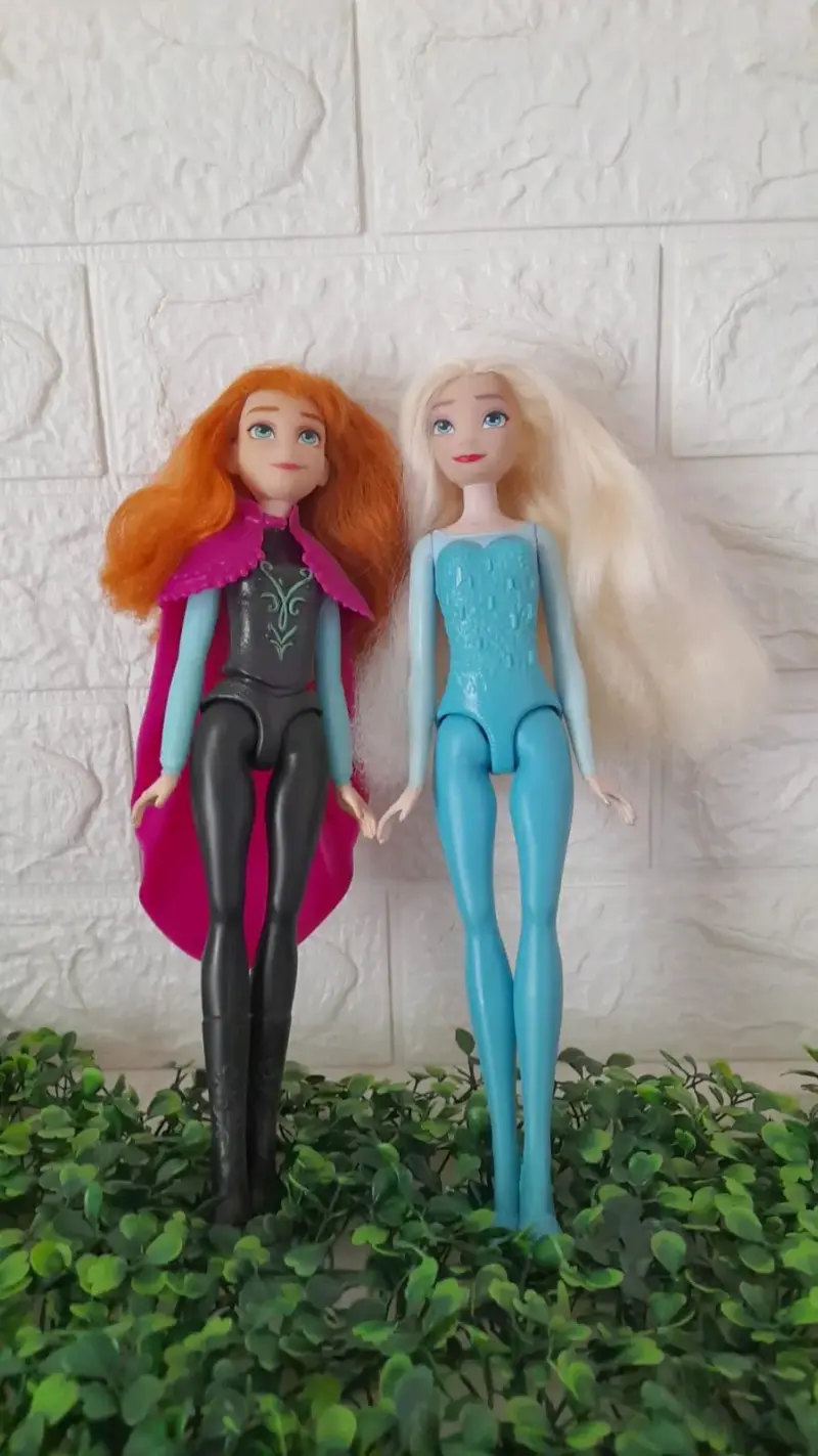 Muñecas de colección Frozen Elsa y Anna - 1
