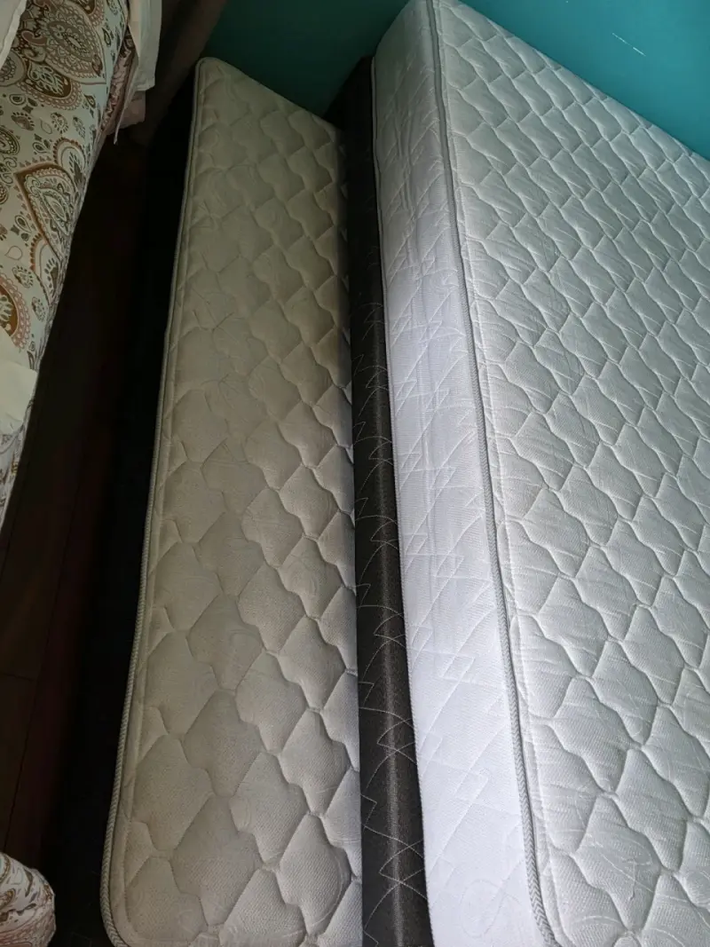 Cabecera de cama tapizada en lino beige - 4