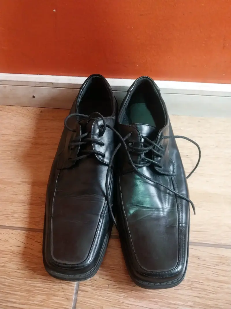 Zapatos de vestir negros para hombre - 1