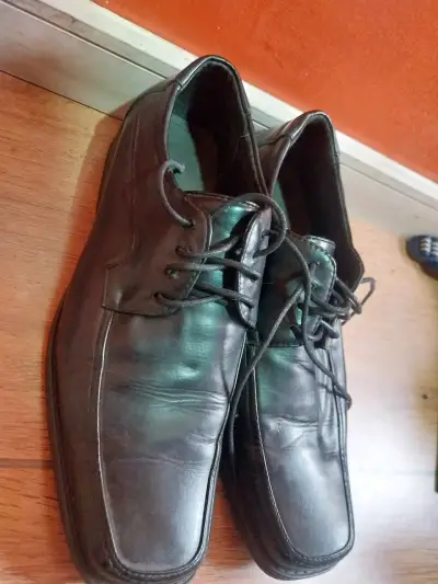 Zapatos de vestir negros para hombre - miniatura 2