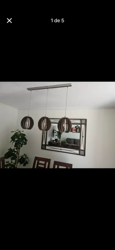 Lámpara colgante moderna de tres luces - miniatura 1