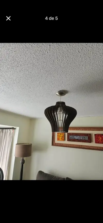 Lámpara colgante moderna de tres luces - miniatura 2