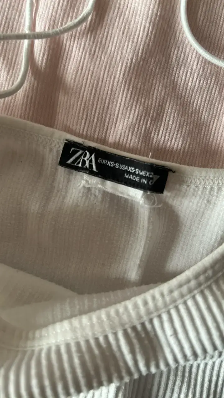 Top blanco de tirantes Zara Talla xs - s - 2