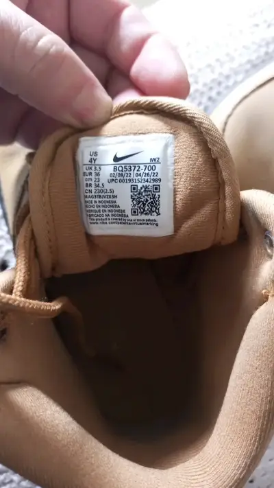 BOTOTOS  para niño  NIKE - miniatura 2