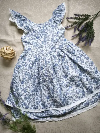 Vestido infantil floral azul - miniatura 4