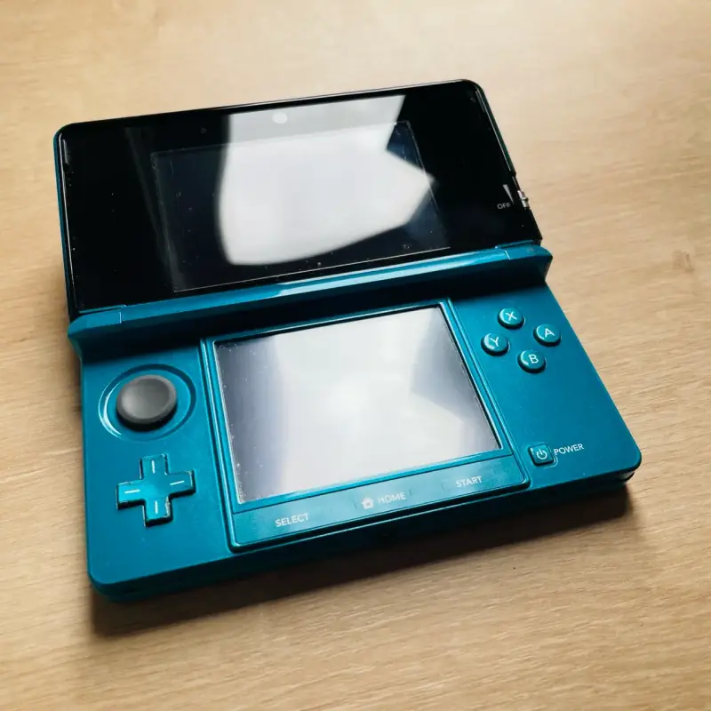 Consola Nintendo 3DS en caja original - 5