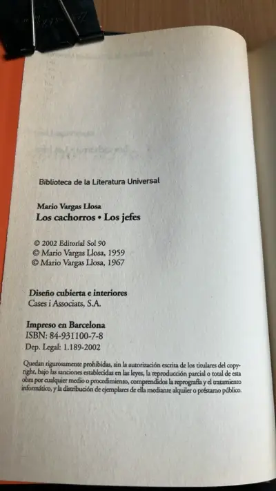 Libro 'Los Cachorros' y 'Los Jefes' de Mario Vargas Llosa - miniatura 3