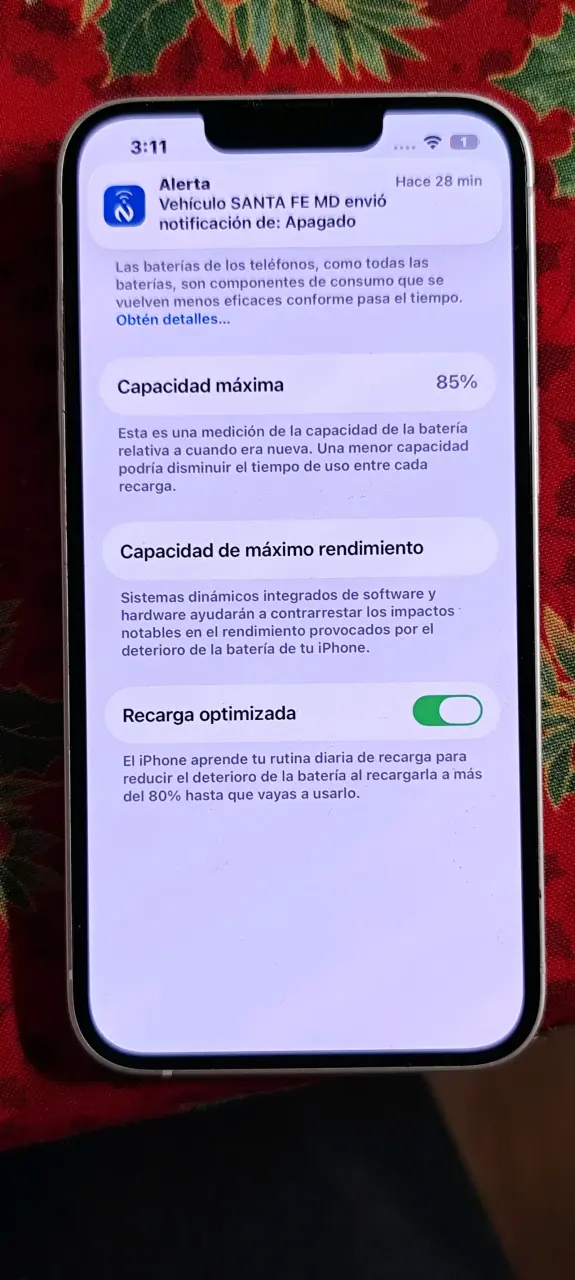 Remato iPhone 14 con accesorios - 4