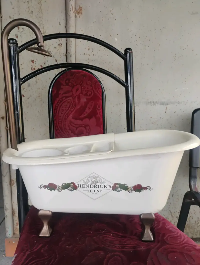 Mini bañera decorativa Hendrick's Gin - 1