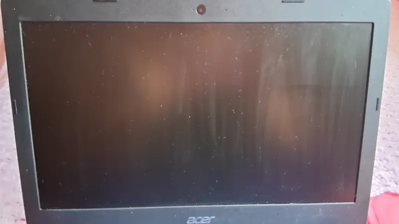 Laptop Acer - 1