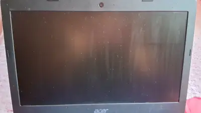 Laptop Acer - miniatura 1