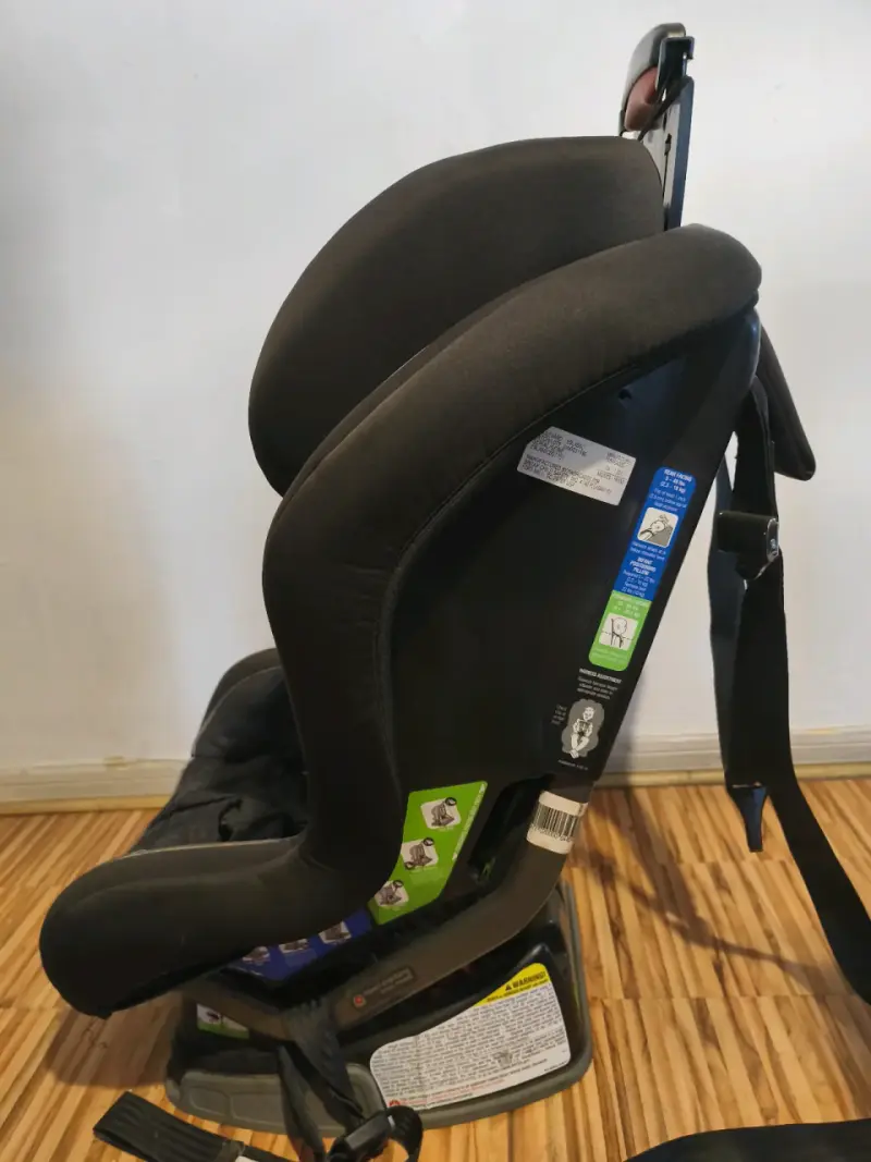 Silla de auto Britax Boulevard negra usada - 3
