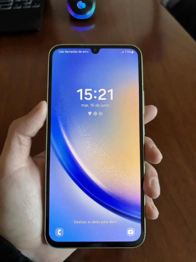 Smartphone Samsung Galaxy en buen estado - 1