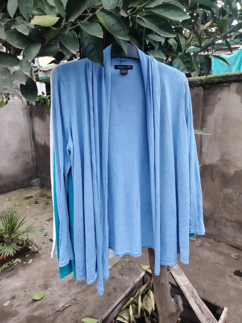 Cárdigan azul claro de mujer August Silk - 1