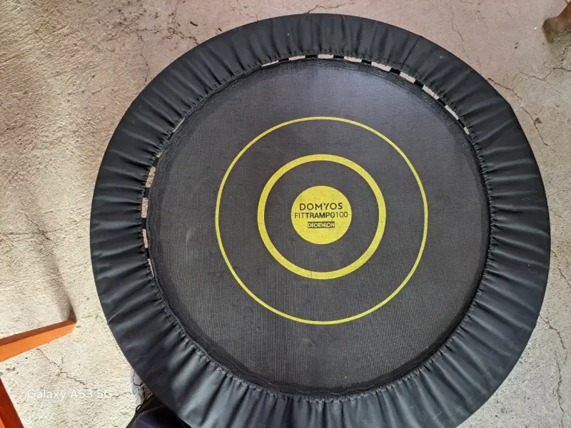 Trampolín de ejercicio redondo con patas plegables - 2