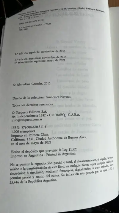 Libro 'Los Besos en el Pan' de Almudena Grandes - miniatura 3