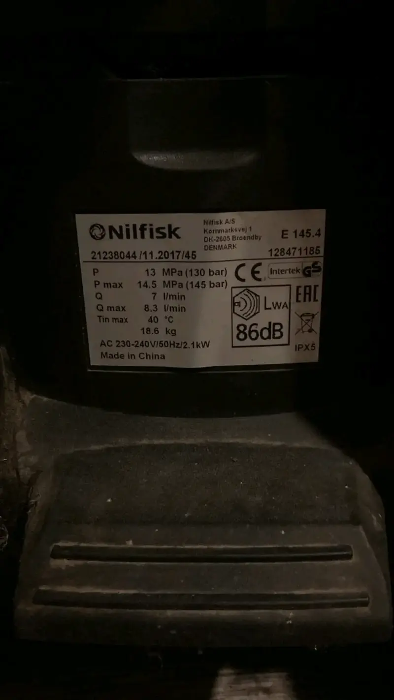 Hidrolavadora Nilfisk de Alta Presión - 4