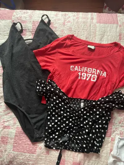 Lote de ropa variada para mujer - miniatura 5